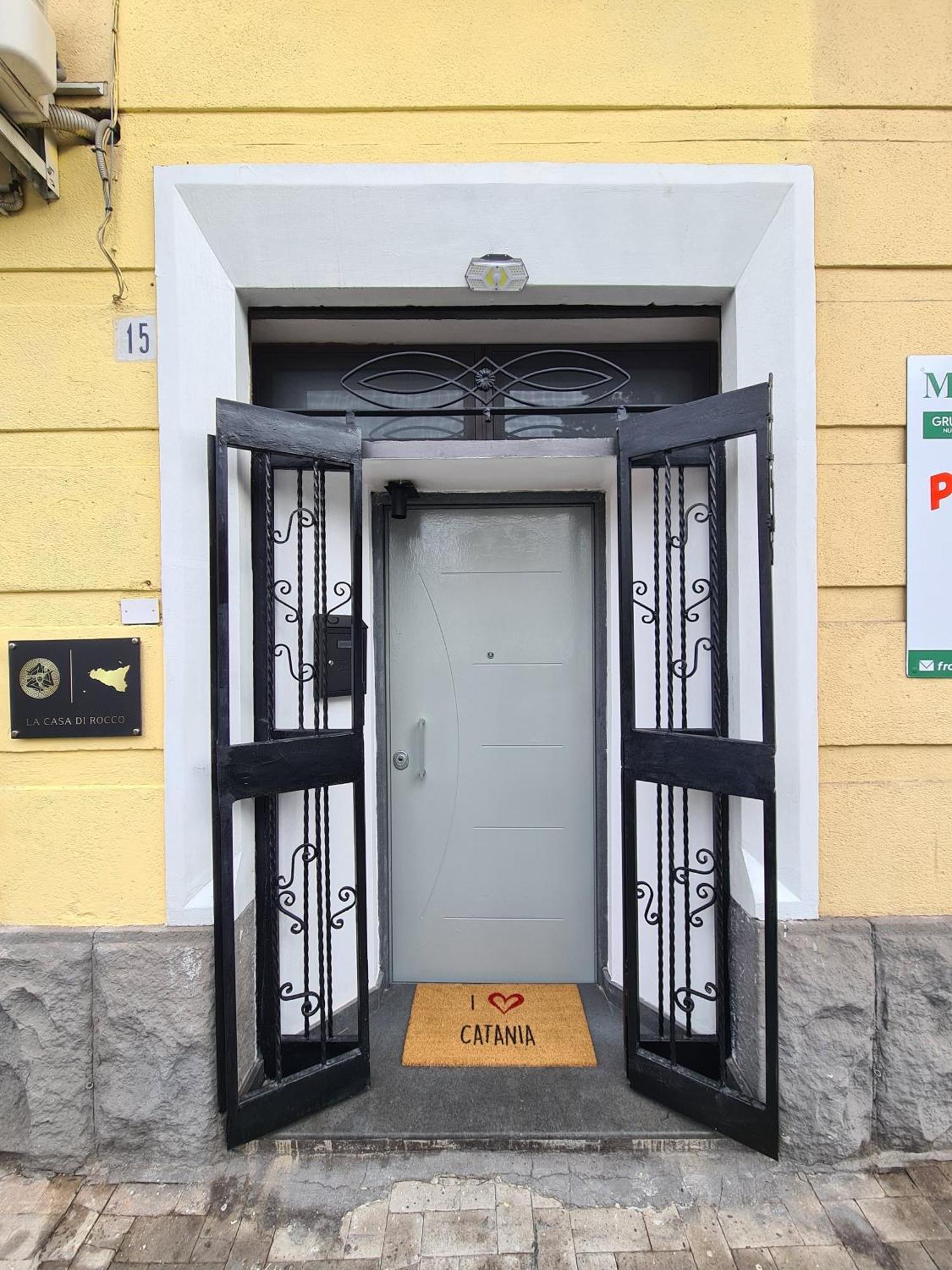 La Casa Di Rocco Apartamento Catânia Exterior foto